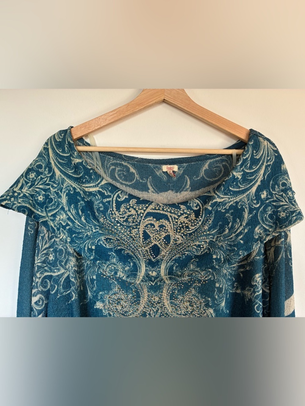 Reba Cowl Neck Knit Rhinestone Top 3X Blue Graphic Western Cowgirl - Picture 6 of 10